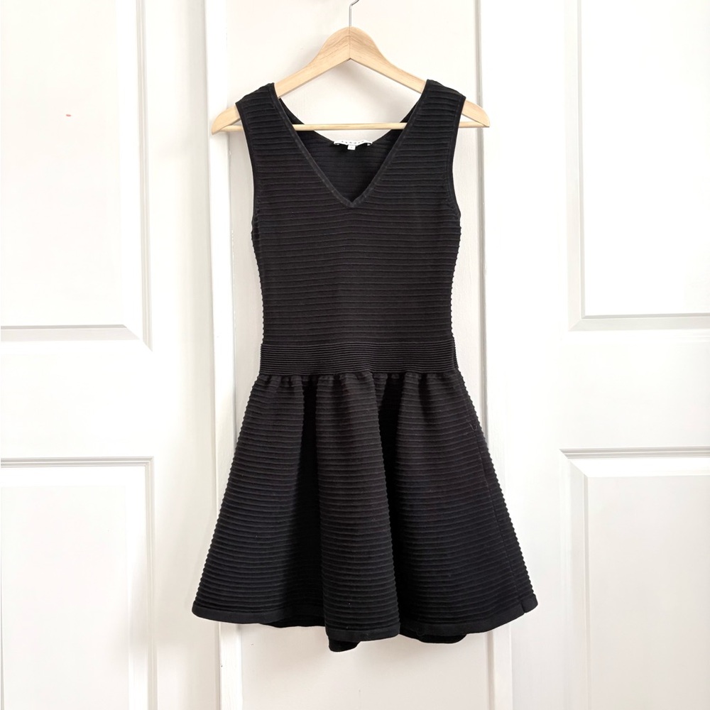Sandro Ribbed Fit & Flare Dress – Black – Size 2 (US 6)